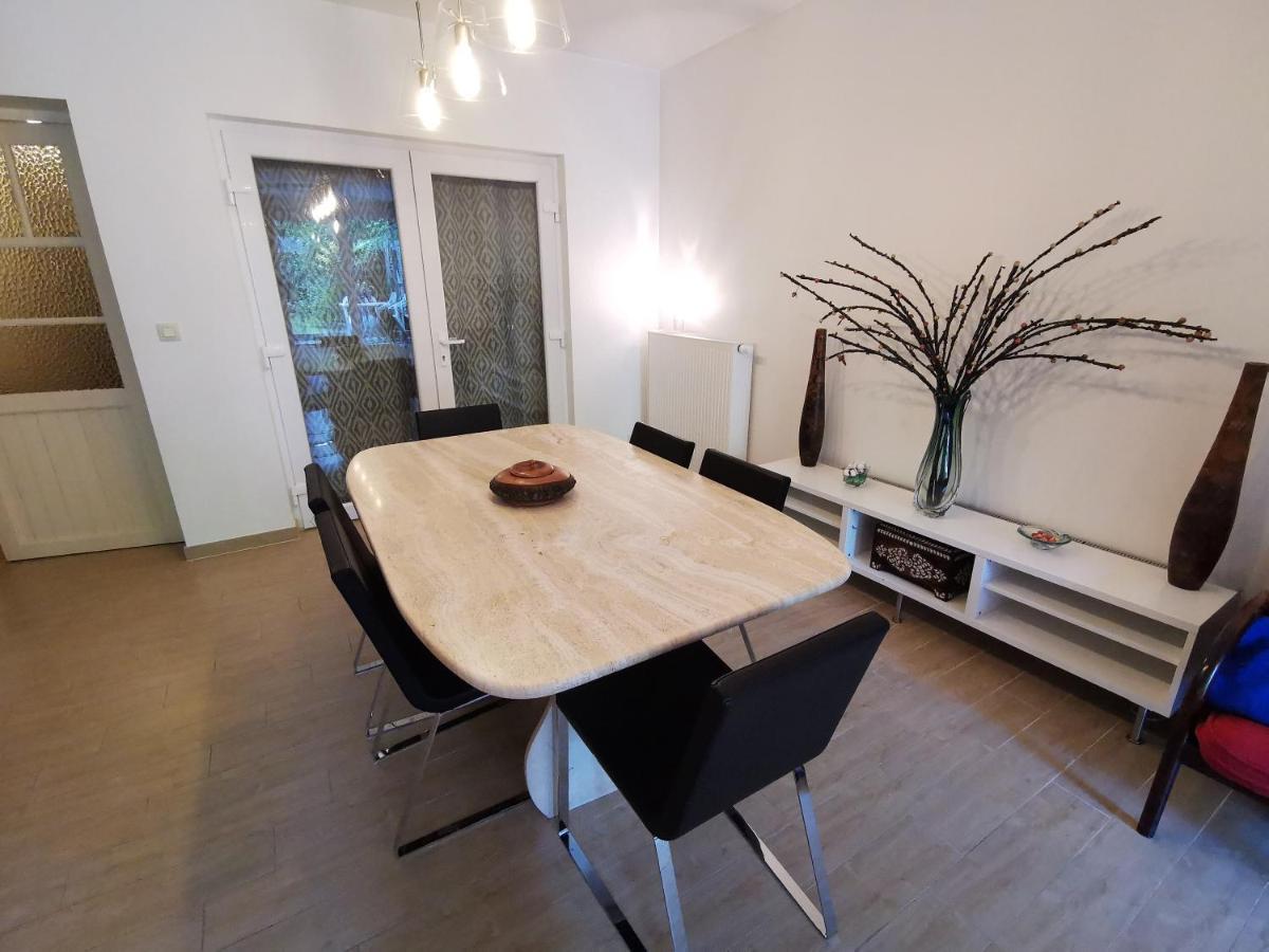 Le Divan Rouge apartement, next Atomium&Expo Brussel Bagian luar foto